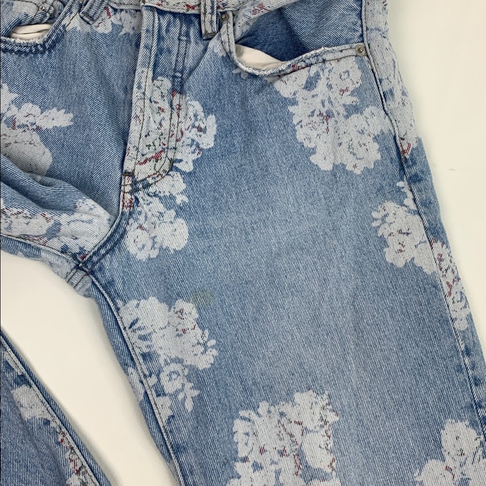 We The Free FP Blue Floral Jeans Size 26 Cotton Straight Leg light Wash denim - Picture 14 of 16